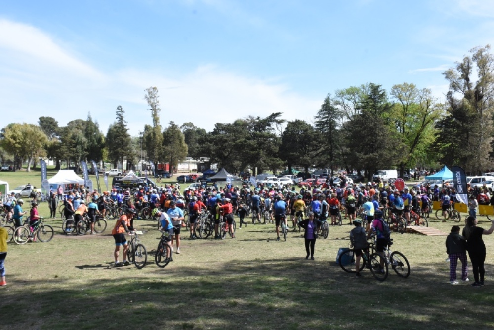 Tornquist conto con cinco representantes en la 14º Vuelta al Cerro Curamalal