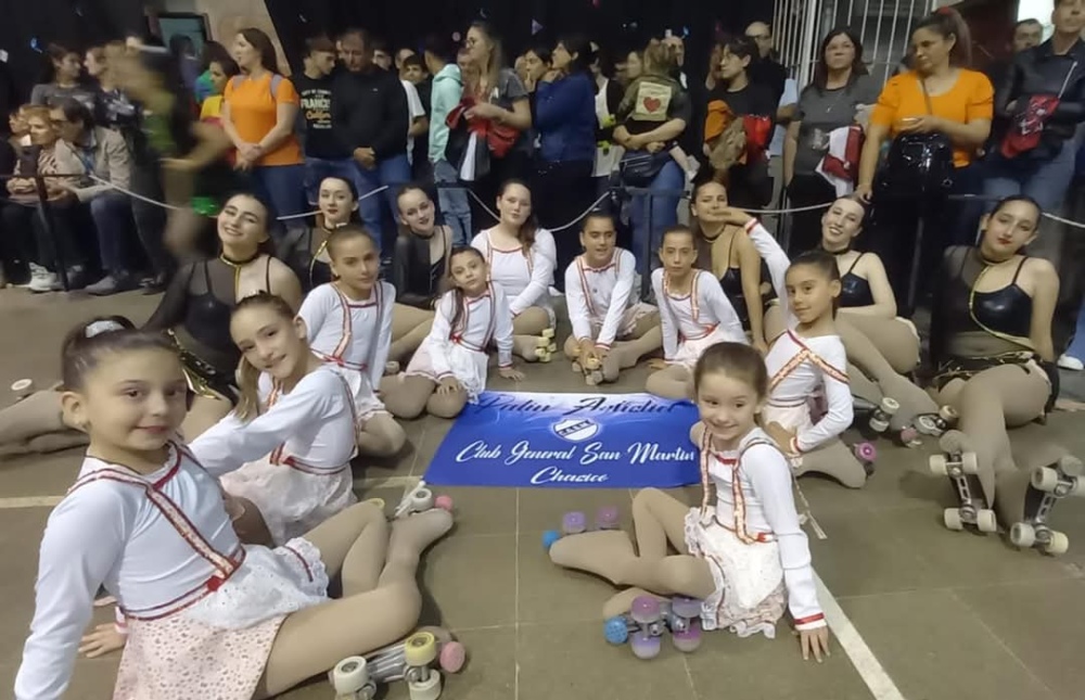 Patinadoras de Chasico estuvieron como invitadas en dos show de cierre de año