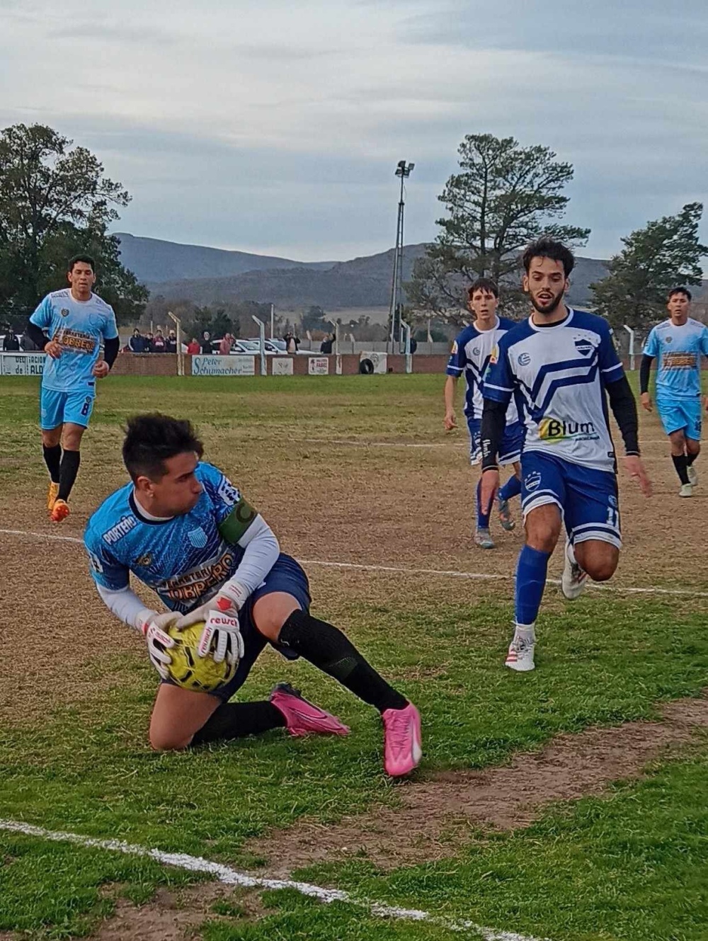 Liga de Dorrego: Lo pudo ganar Porteño sobre el final pero terminaron igualados