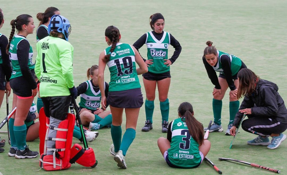 Hockey: Unión enfrentó este sábado como visitante a Palihue de Bahía Blanca