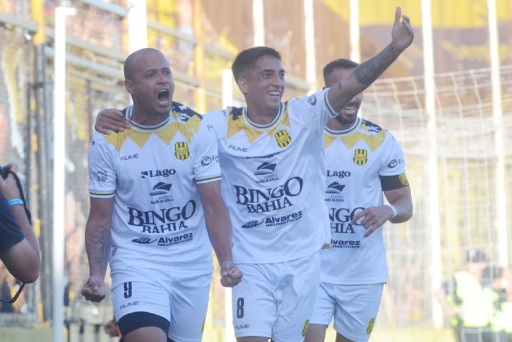 Federal A: Olimpo, con minutos de Vila en cancha, ganó con lo justo ante el debutante Deportivo Rincón de los Sauces