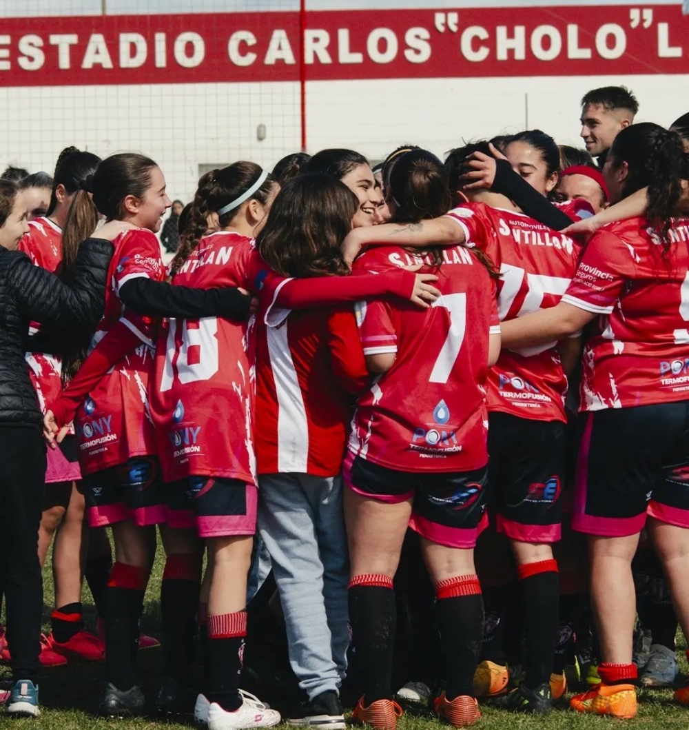 Liga Regional de Fútbol: San Martín de Carhué y Blanco y Negro ganaron los clásicos en Sub 15 femenino