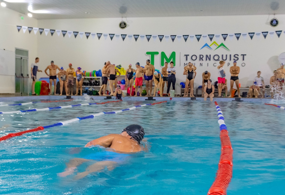 El Natatorio Climatizado Municipal tuvo su primer torneo interno