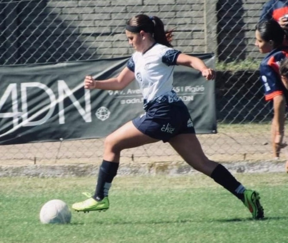 Fútbol femenino de la LRF: Un puntero se quedó sin invicto