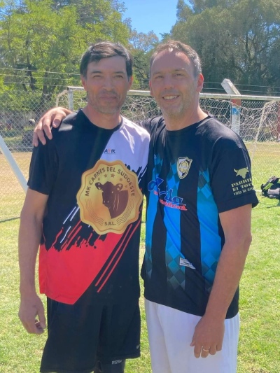 Fue todo un éxito el torneo de futbol +45 llevado a cabo en el Club Atlético Ventana