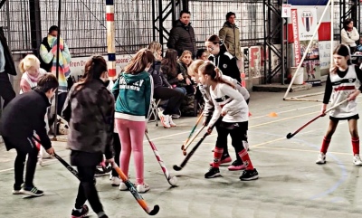 Atlético Ventana fue sede de un encuentro regional de formativas y escuelitas de hockey