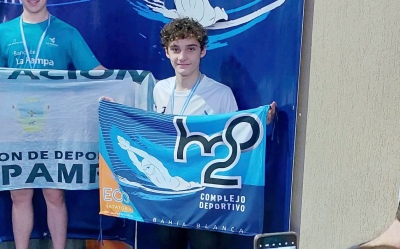 Natación: Intenso fin de semana de competencia para el tornquistense Francisco Meriggi