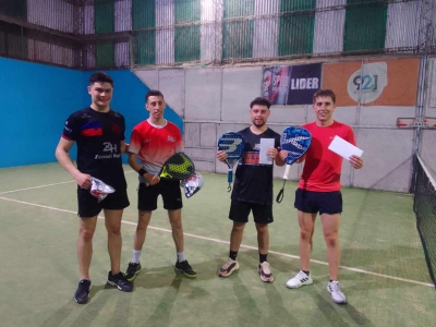 Agustín Herrada - Nicolás Torres, subcampeones de un torneo de padel disputado en Pigüé