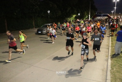 Tres atletas serranos fueron parte de la 4° edición de la carrera nocturna de Coronel Suarez