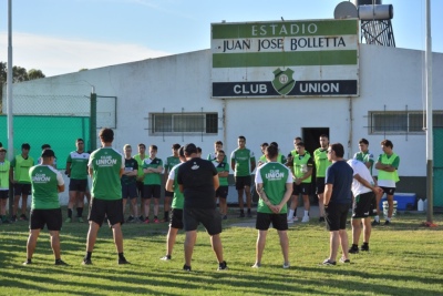 Futbol: Con Miguel Idoeta como entrenador, Unión comenzó con la pretemporada (39 fotos)