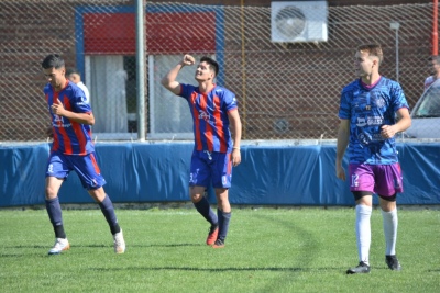 Automoto aprovecho la gran tarde de Sebastián Blanco y arranco la Liguilla con un triunfo ante E. de Comercio (82 fotos)