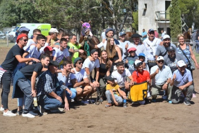 Turf en Tornquist: "Don Normi" y "Cicatriz" lograron triunfos para nuestro distrito (90 fotos, resultados y fotochart de las carreras)