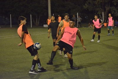 Se jugo la sexta fecha del torneo de futbol 8 que se realiza en el predio del Club Unión (48 fotos)