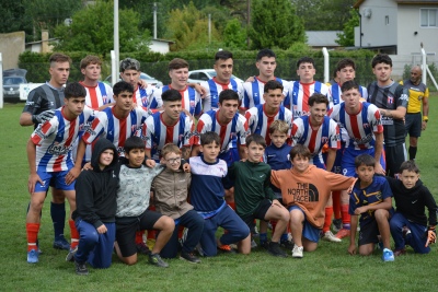 Liga de Pringles: Atlético Ventana goleo a Alumni y logro su primera victoria en esta parte del torneo