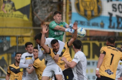 El equipo de Luis Alfredo Vila perdió ante Santamarina, terminó último en el Nonagonal y ahora jugara la Reválida