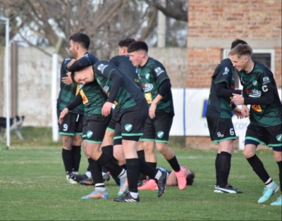 Liga del Sur: Pacifico de Cabildo, con gol de Leonel Valenzuela, derroto a Comercial y se metió en los playoff del Apertura