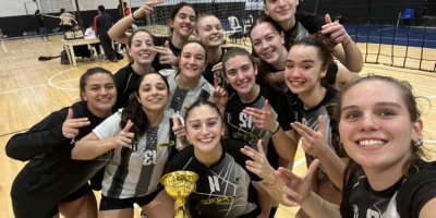 Vóley: El orgullo de una Serrana en el equipo Bicampeón Provincial Zona Sur