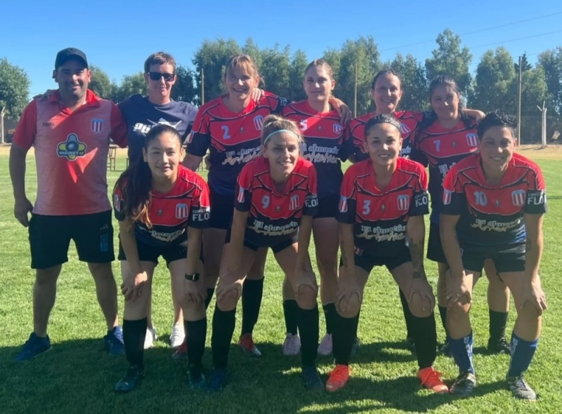 El Torneo de Fútbol 5 Femenino “Mica Taccari” conto con la presencia de varias jugadoras de Tornquist